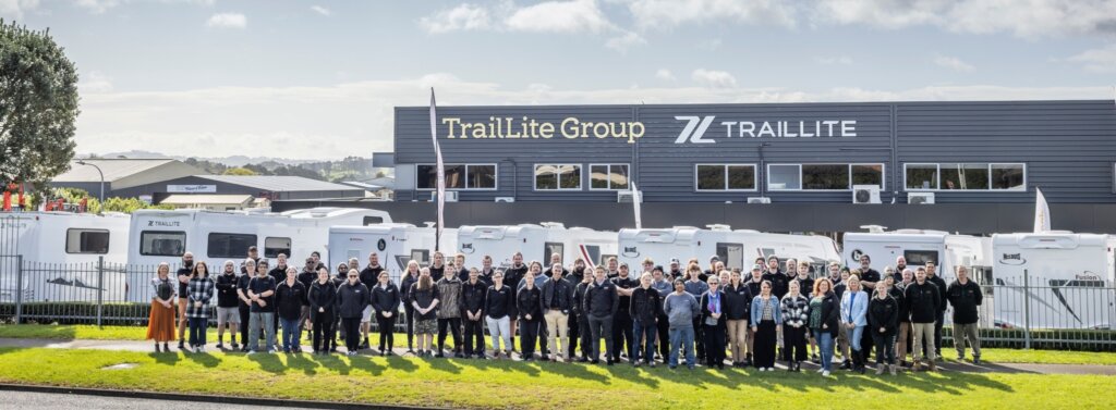 Trail Lite crew photo 2024