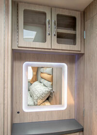 Autosleeper Burford Bedroomportrait