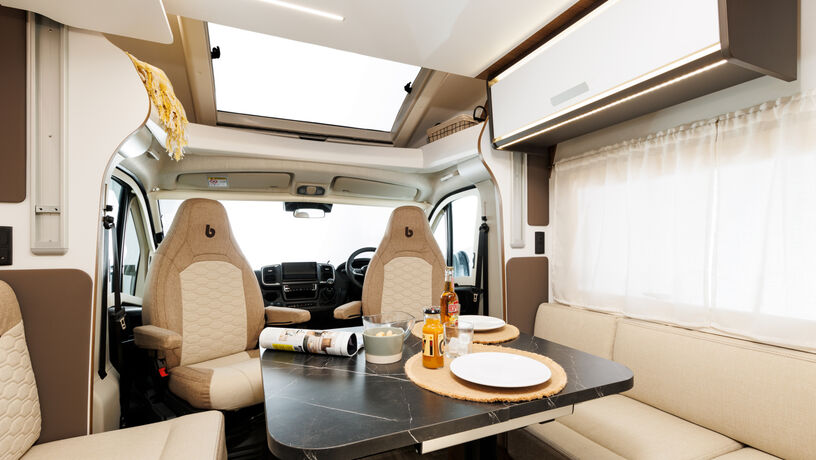 Mileo 282 2025 dining