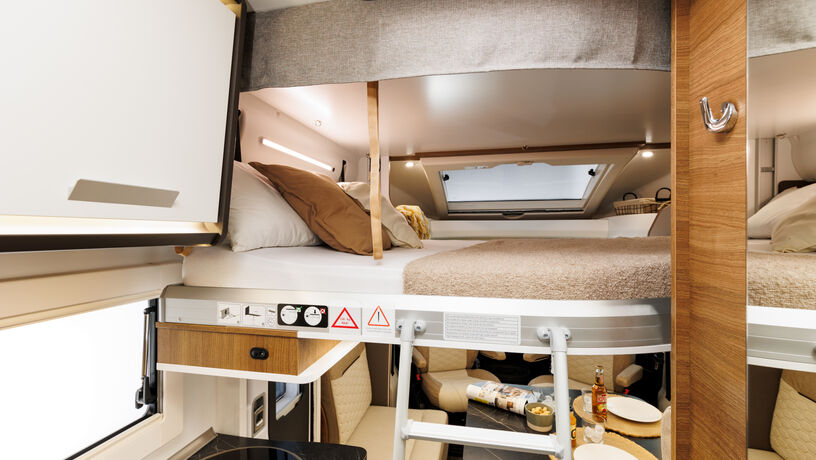 Mileo 282 2025 drop down bed