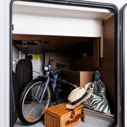 Mileo 294 2025 exterior garage