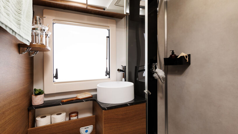 Tessoro 481 2025 bathroom