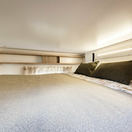 Benimar Tessoro 482 bed