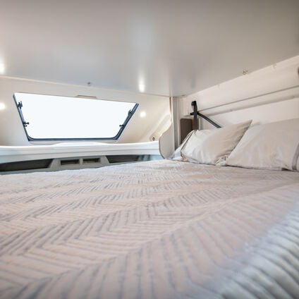Tessoro 487 Drop Down Electric Bed