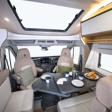 Tessoro 861 2025 Dining Area