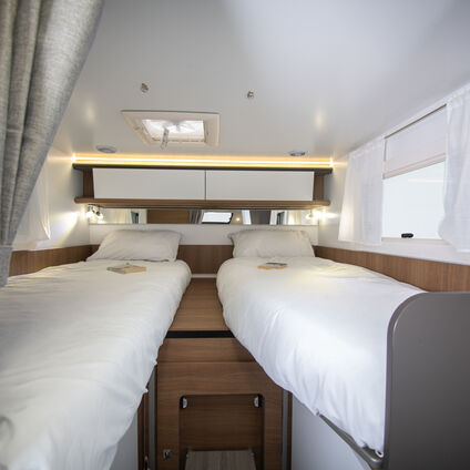 Tessoro 861 2025 Fixed Single Beds