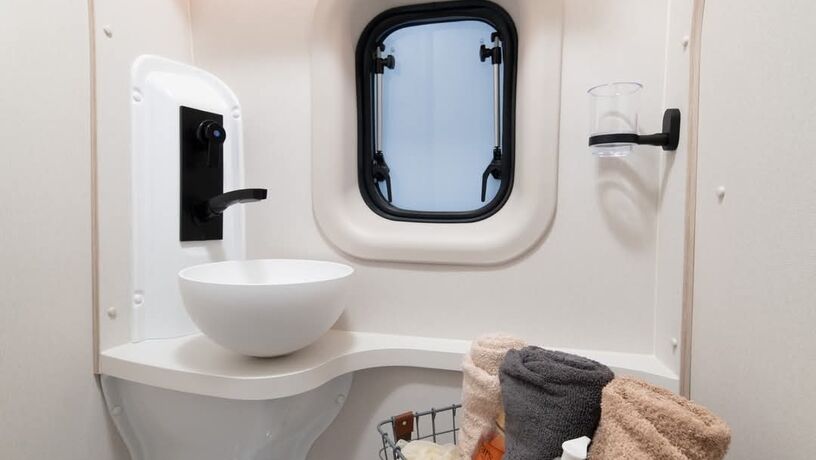 2025 Elddis XPLORE CV X8 bathroom