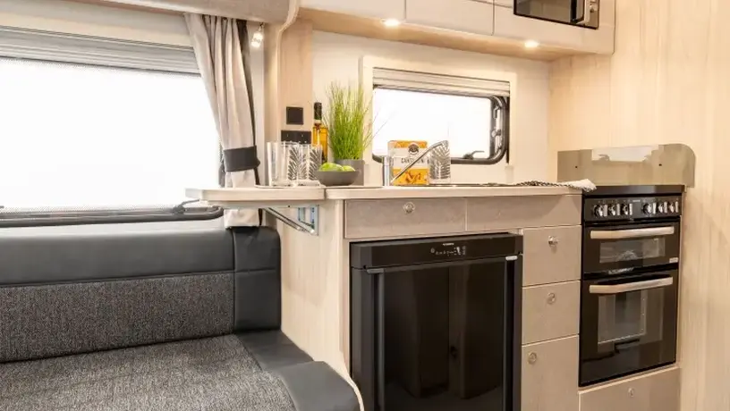 Avante apex 550 11 740x740 crop q100