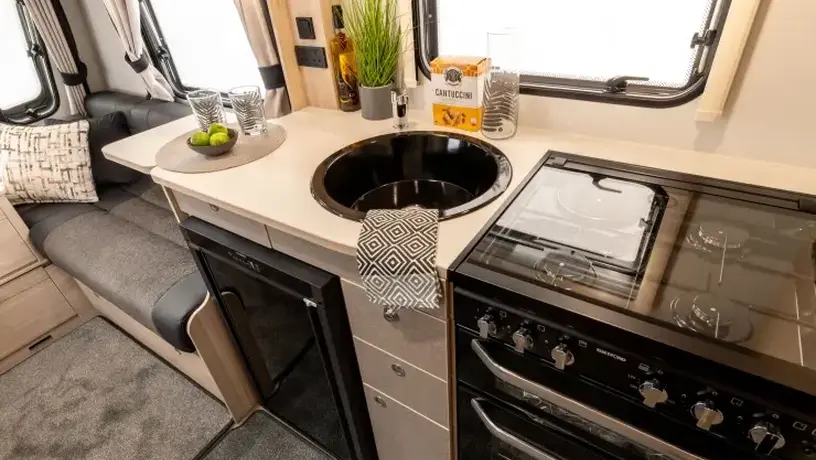 Avante apex 550 18 740x740 crop q100