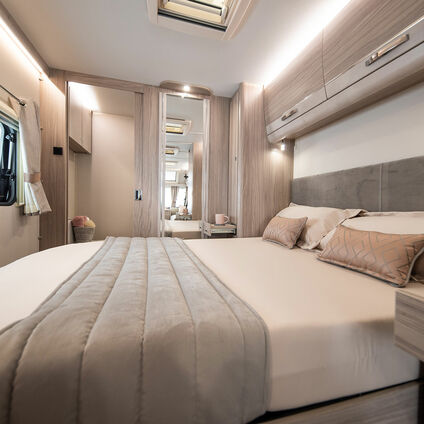 Elddis Avante 554 bed