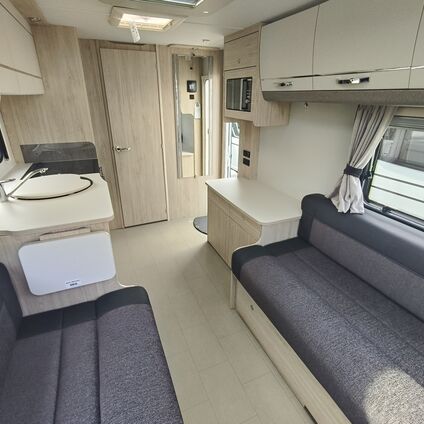 Avante Apex 520 2026 front to back