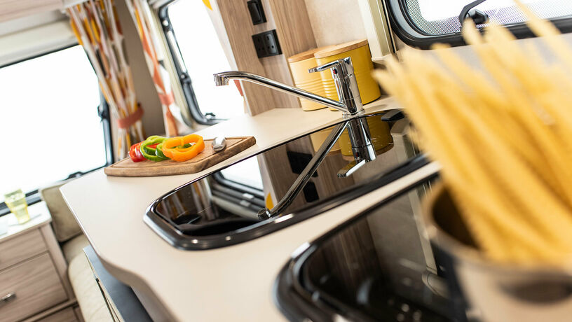 Elddis Xplore 544 kitchen