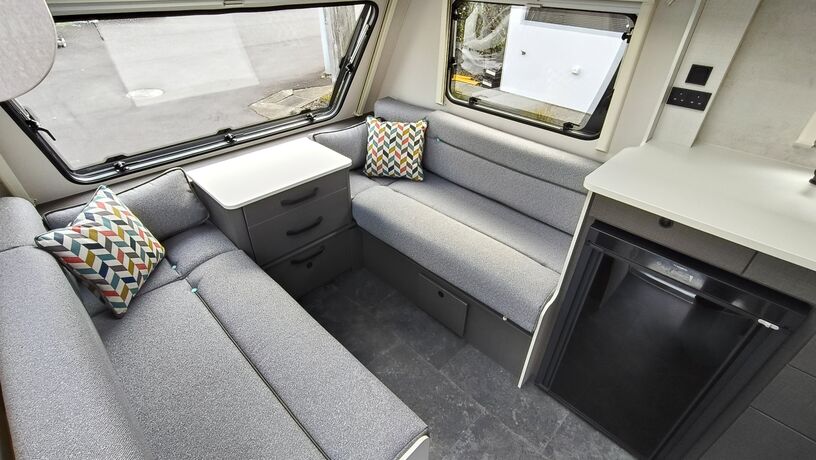 2025 10 10 09 48 37 2025 10 10 XC QUAD lounge