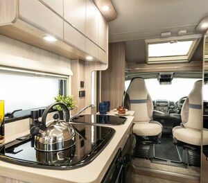 Elddis Accordo 120 kitchen3