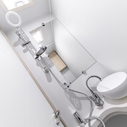 Autoquest 115 2025 shower