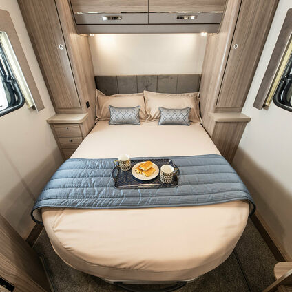 Elddis Autoquest 150 bed2