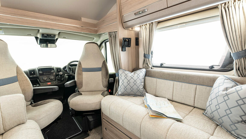 Elddis Autoquest 150 living4