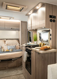 Elddis Autoquest 150 portrait