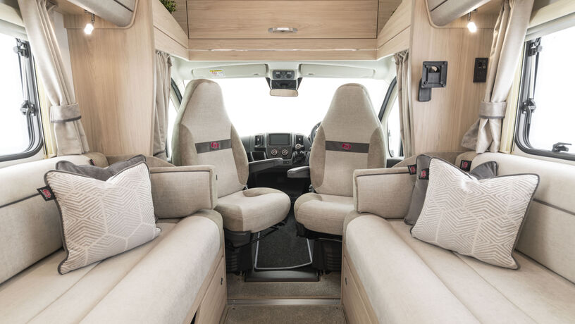 Autoquest 194 2025 loungea