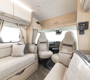 Autoquest 194 2025 loungeb