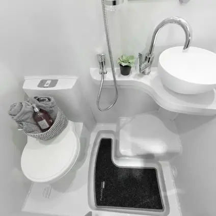 Autoquest apex 194 30 740x740 crop q100