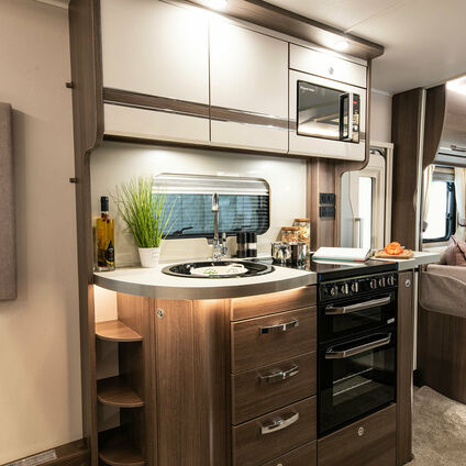 Elddis Encore 250 kitchen2