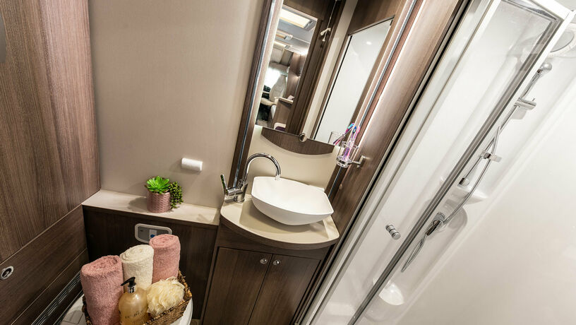 Elddis Encore 285 bathroom3