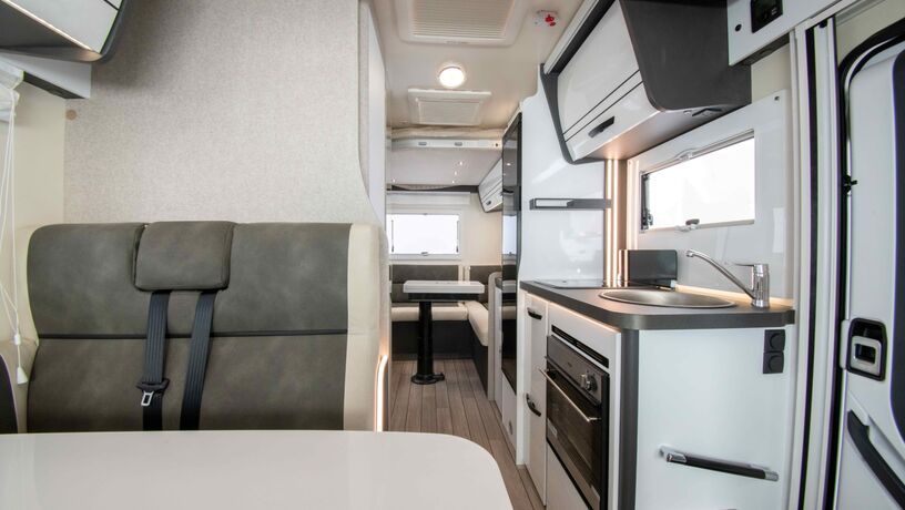 Mc Louis Fusion 330 Front to Back