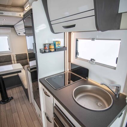 Mc Louis Fusion 330 Kitchen Propped