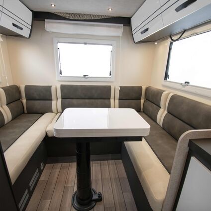 Mc Louis Fusion 330 Rear Lounge 2