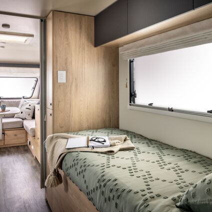 Tasman 164 bedroom